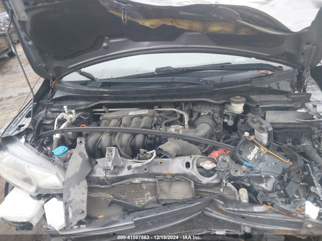 Honda FIT LX 2016 JHMGK5H51GS010409 Image 10