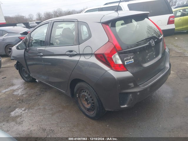 Honda FIT LX 2016 JHMGK5H51GS010409 Image 3