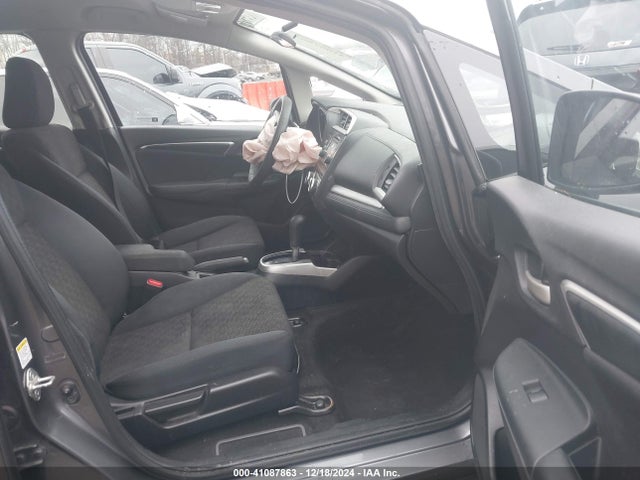 Honda FIT LX 2016 JHMGK5H51GS010409 Image 5