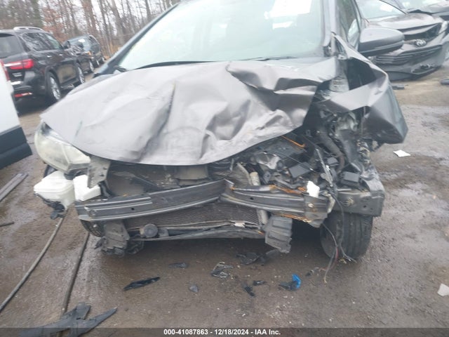 Honda FIT LX 2016 JHMGK5H51GS010409 Image 6