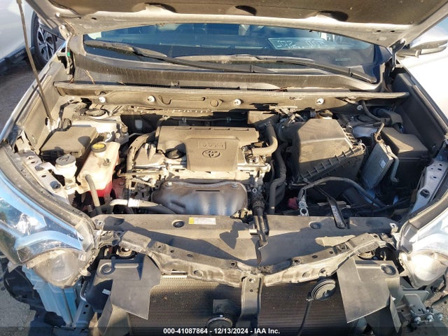 Toyota Rav4 Limited 2018 2T3YFREV6JW414553 Image 10