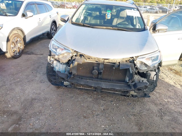 Toyota Rav4 Limited 2018 2T3YFREV6JW414553 Image 6