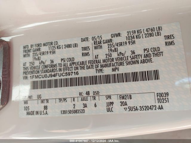 1FMCU0J94FUC59716 Ford Escape Titanium