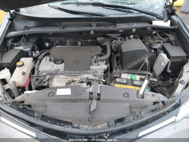 2T3ZFREV3GW310888 Toyota RAV4 LE