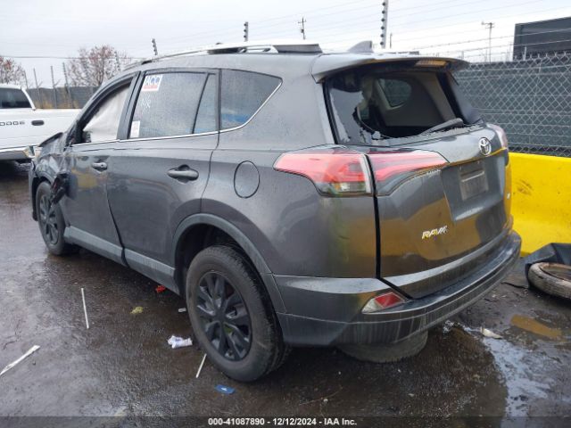 2T3ZFREV3GW310888 Toyota RAV4 LE