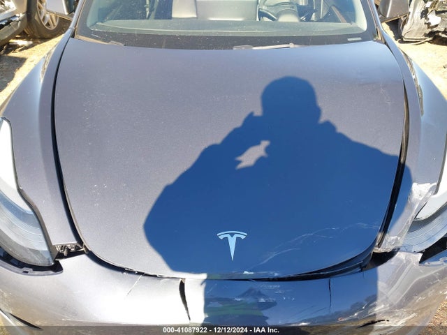 2023 TESLA MODEL 3 5YJ3E1EAXPF466701 Photo 9
