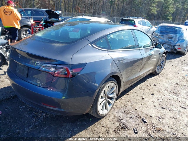 2023 TESLA MODEL 3 5YJ3E1EAXPF466701 Photo 3