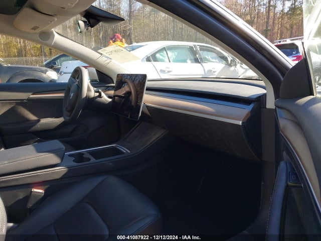 2023 TESLA MODEL 3 5YJ3E1EAXPF466701 Photo 4