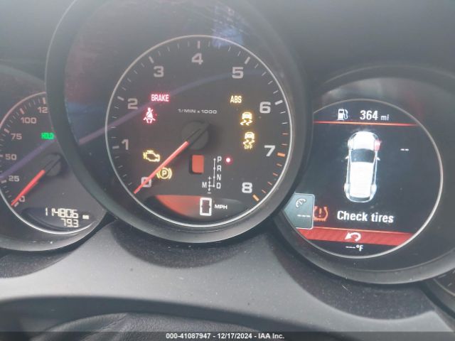 2017 PORSCHE CAYENNE WP1AA2A22HKA87556 Photo 6