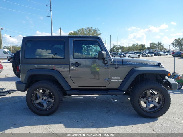 1C4AJWAG5HL617260 Jeep Wrangler Sport 4x4