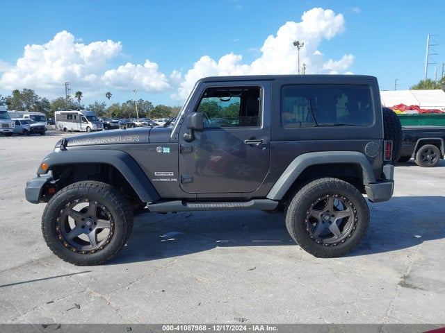 1C4AJWAG5HL617260 Jeep Wrangler Sport 4x4