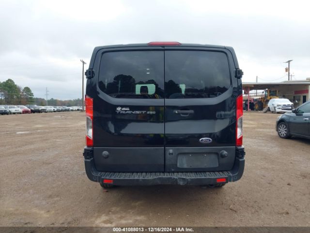 1FTYR2YM3KKA96824 Ford Transit-250