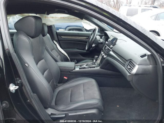 1HGCV1F32NA086923 Honda Accord Sport