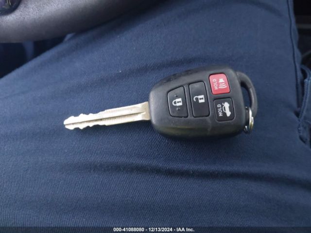 JF1ZNAA16F8711045 Scion FR-S