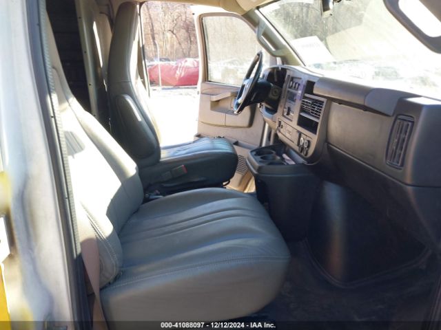 1GCWGAFG4K1327532 Chevrolet Express 2500 Work Van