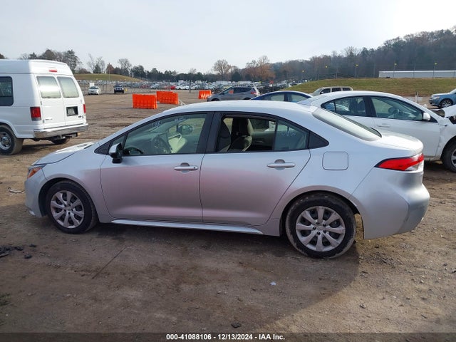 Toyota COROLLA LE 2021 JTDEPMAE7MJ174828 Image 14