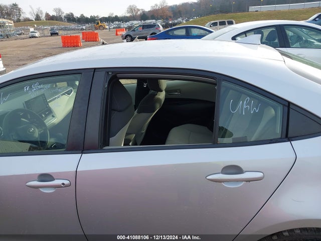Toyota COROLLA LE 2021 JTDEPMAE7MJ174828 Image 6