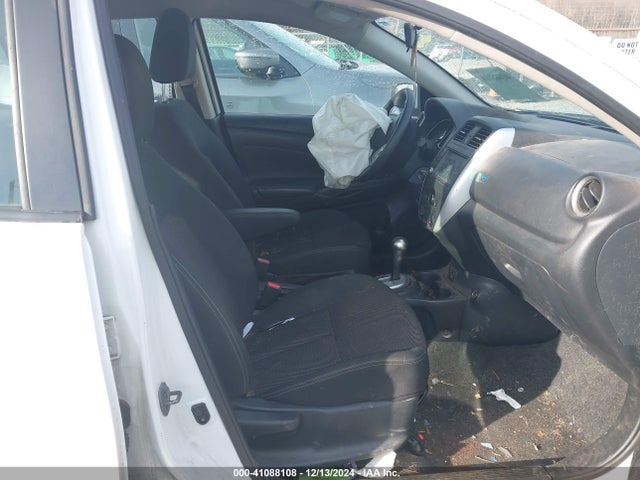 3N1CN7AP6KL864580 Nissan Versa 1.6 Sv