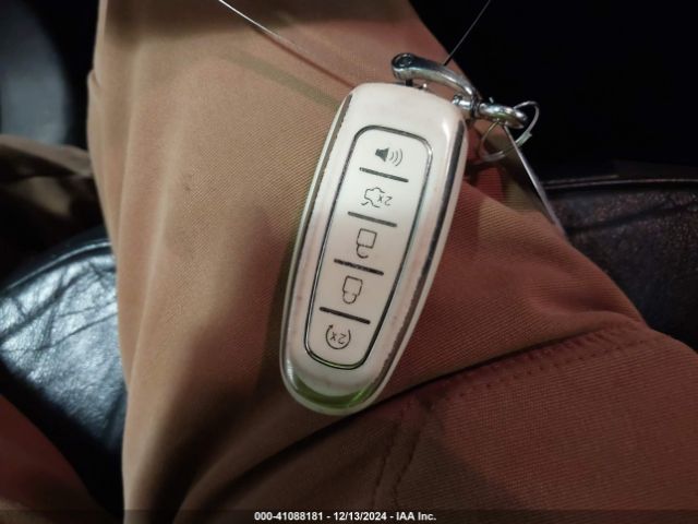 2LMDJ8JK2FBL34681 Lincoln MKX
