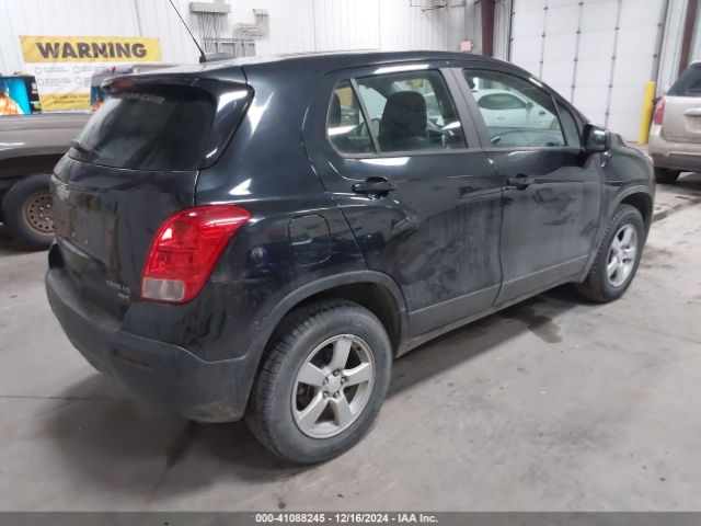 3GNCJPSB6FL218416 Chevrolet Trax 1ls