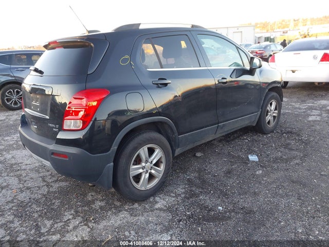 KL7CJPSB5GB609209 Chevrolet Trax Lt