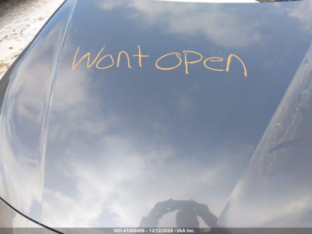 WBA8B9C3XHK885909 BMW 330I