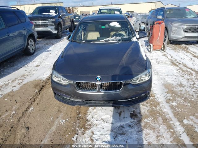 WBA8B9C3XHK885909 BMW 330I