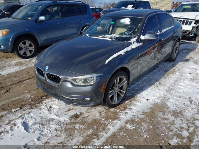 WBA8B9C3XHK885909 BMW 330I