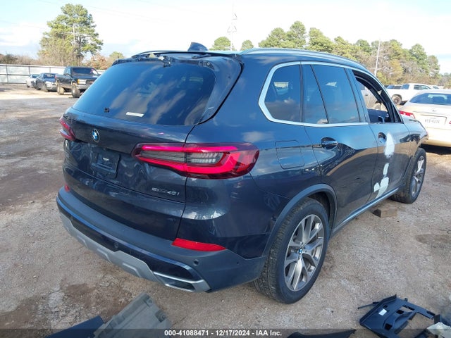2021 BMW X5 5UXCR4C03M9G75110 Photo 3