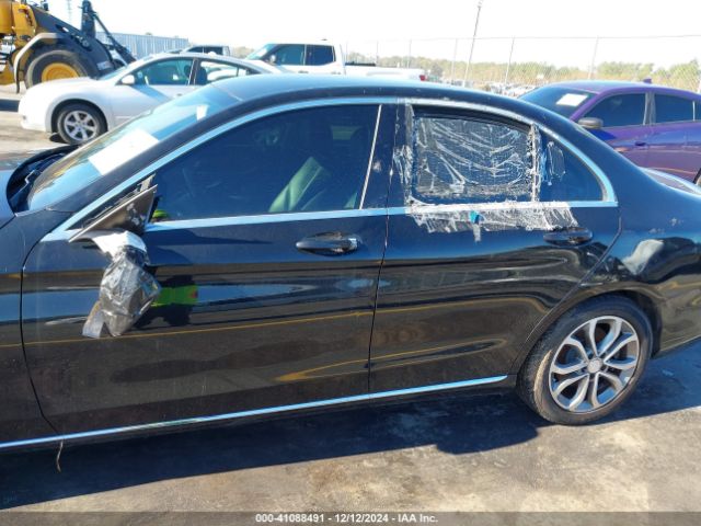 55SWF4JB3FU047063 Mercedes-Benz C 300 Luxury/sport