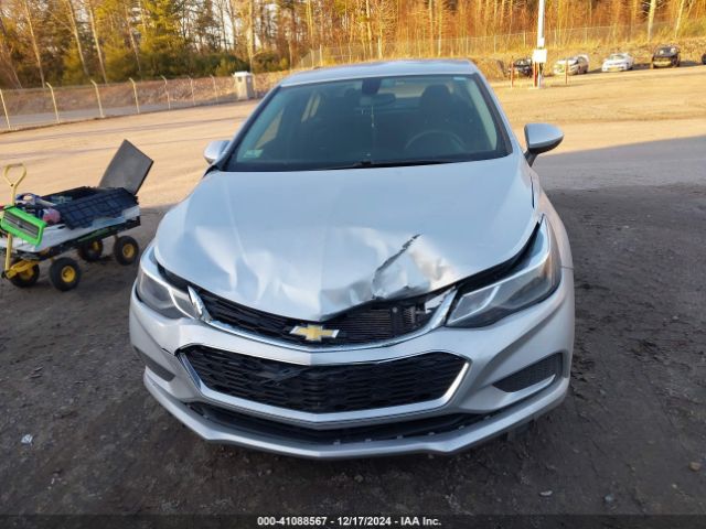 1G1BE5SMXH7212780 Chevrolet Cruze Lt Auto