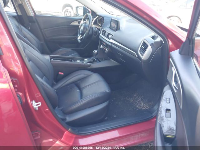 3MZBN1L38JM177719 Mazda Mazda3 Touring