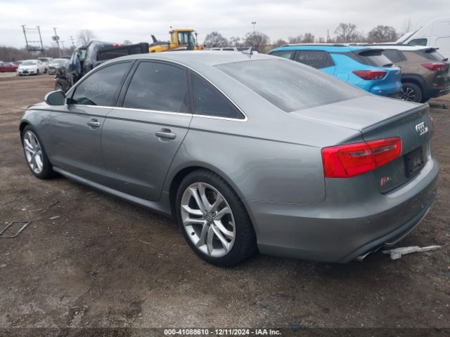 2013 AUDI S6 WAUF2AFC5DN091672 Photo 2