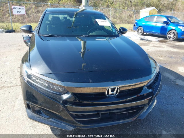 1HGCV1F31NA118079 Honda Accord Sport