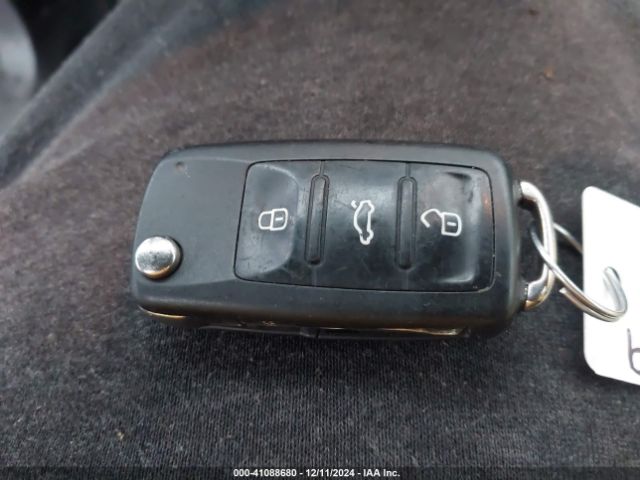 WVGBV7AX9GW594282 Volkswagen TIGUAN S