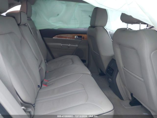 2LMDJ6JK1FBL32179 Lincoln MKX