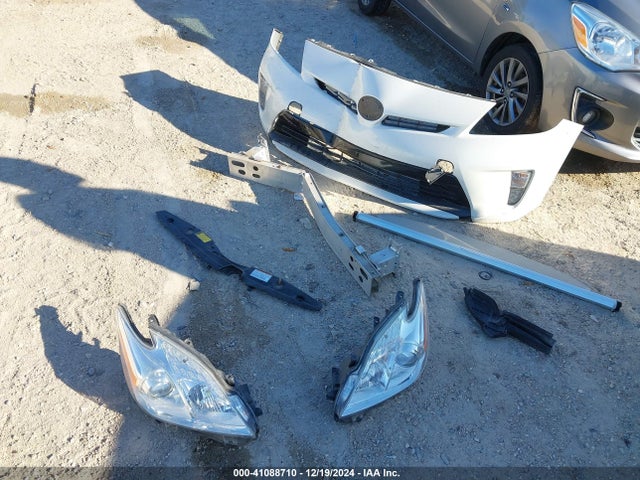 Toyota Prius 2015 JTDKN3DU3F0424449 Image 12