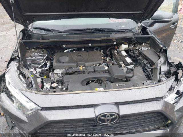 2T3W1RFV9NC182557 Toyota Rav4 Xle