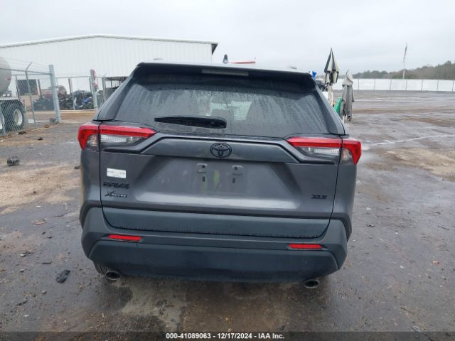 2T3W1RFV9NC182557 Toyota Rav4 Xle