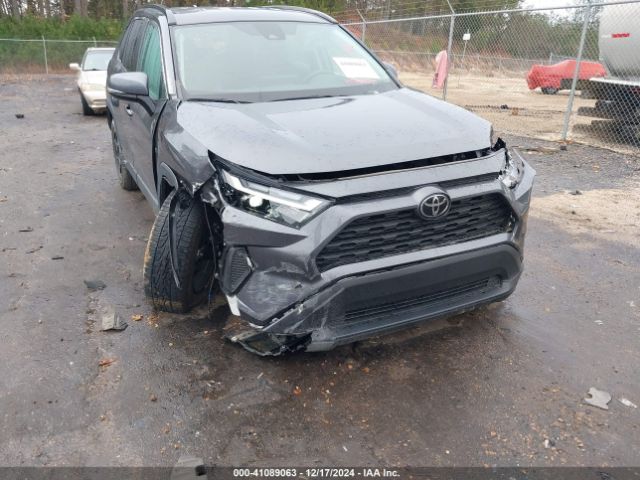 2T3W1RFV9NC182557 Toyota Rav4 Xle