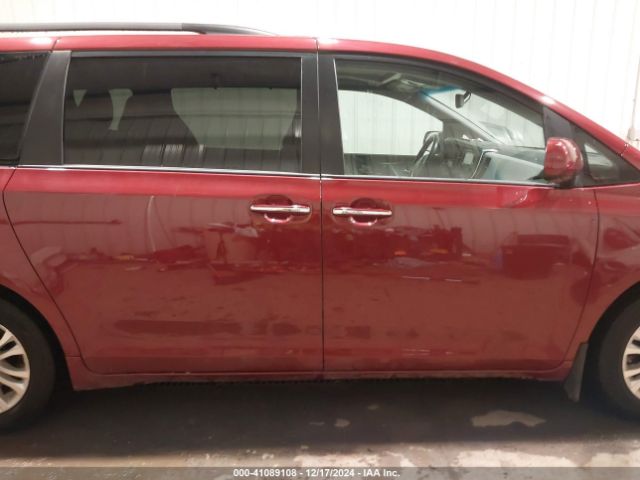 5TDYK3DC5FS588258 Toyota Sienna Xle/limited