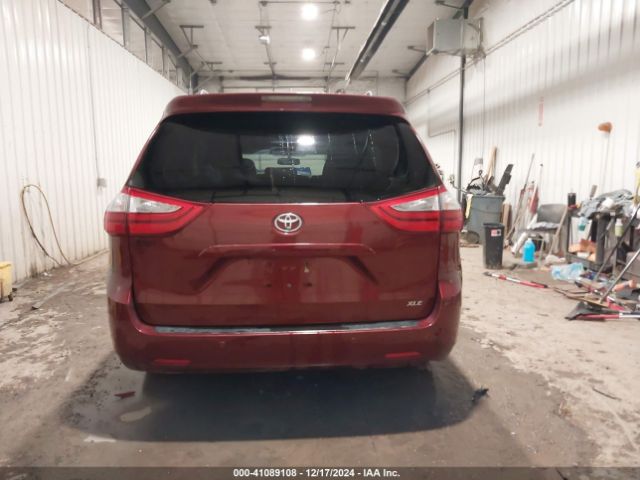 5TDYK3DC5FS588258 Toyota Sienna Xle/limited