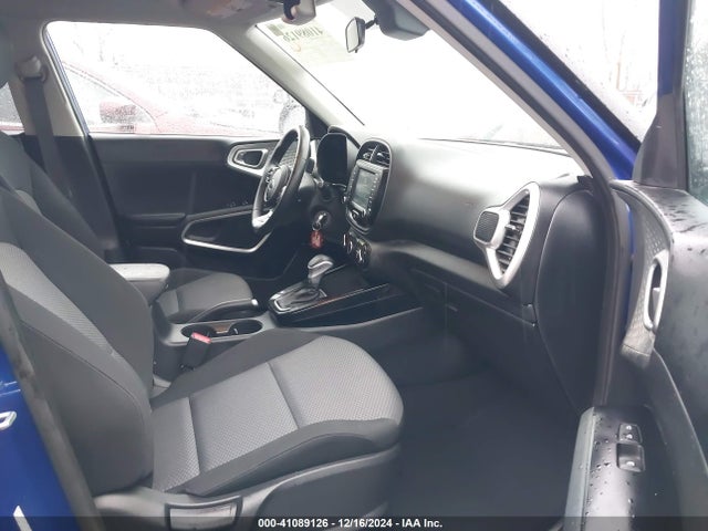 KIA Soul X-line 2021 KNDJ23AU4M7126134 Image 5