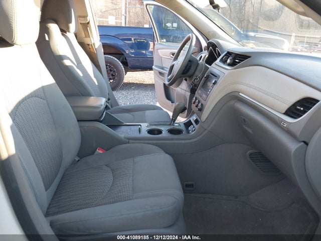 Chevrolet Traverse Ls 2017 1GNKVFKD1HJ203084 Image 5