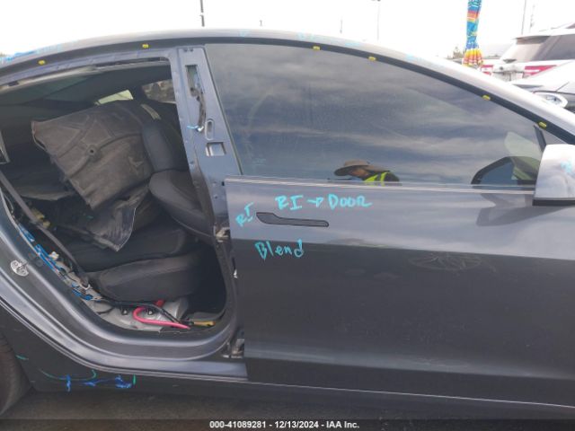 5YJ3E1EA2PF704329 Tesla Model 3 Rear-wheel Drive