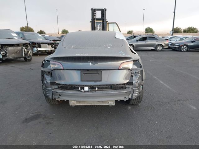 5YJ3E1EA2PF704329 Tesla Model 3 Rear-wheel Drive