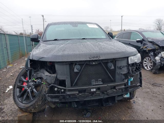 1C4RJFAG9JC391068 Jeep Grand Cherokee Altitude 4x4