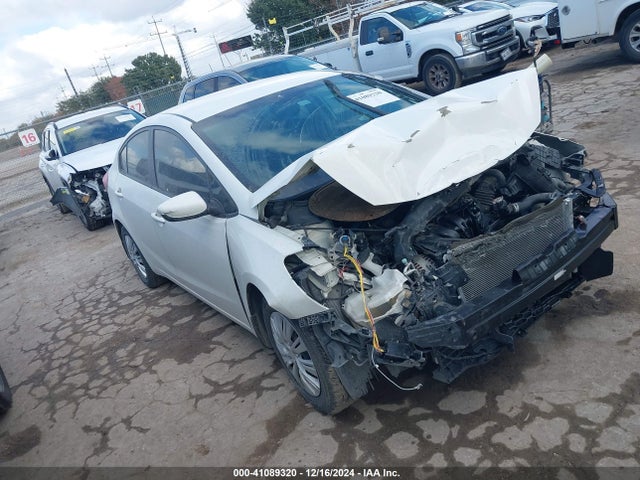 KIA FORTE LX 2016 KNAFK4A68G5484640 Image 1