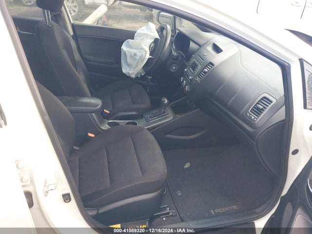 KIA FORTE LX 2016 KNAFK4A68G5484640 Image 5