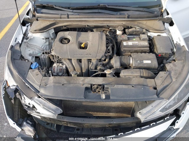 5NPD84LF4KH480826 Hyundai ELANTRA SEL
